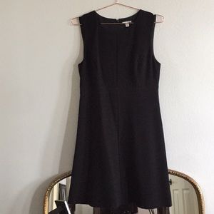 Sleeveless A-line LBD